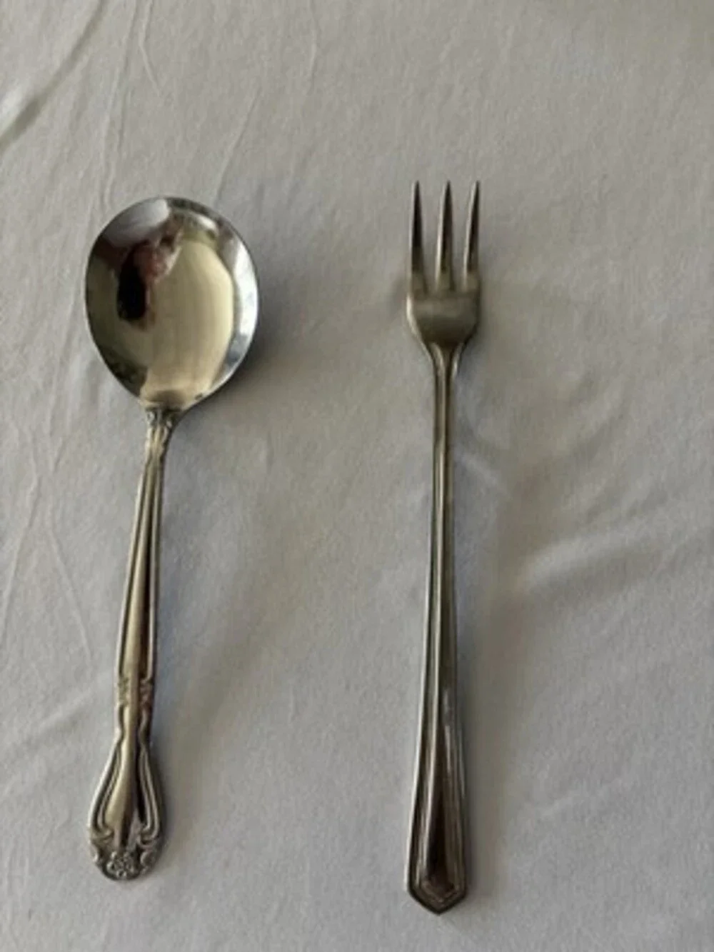 24+piece Stainless Steel Flatware Set Mixed W / Serving Utensils